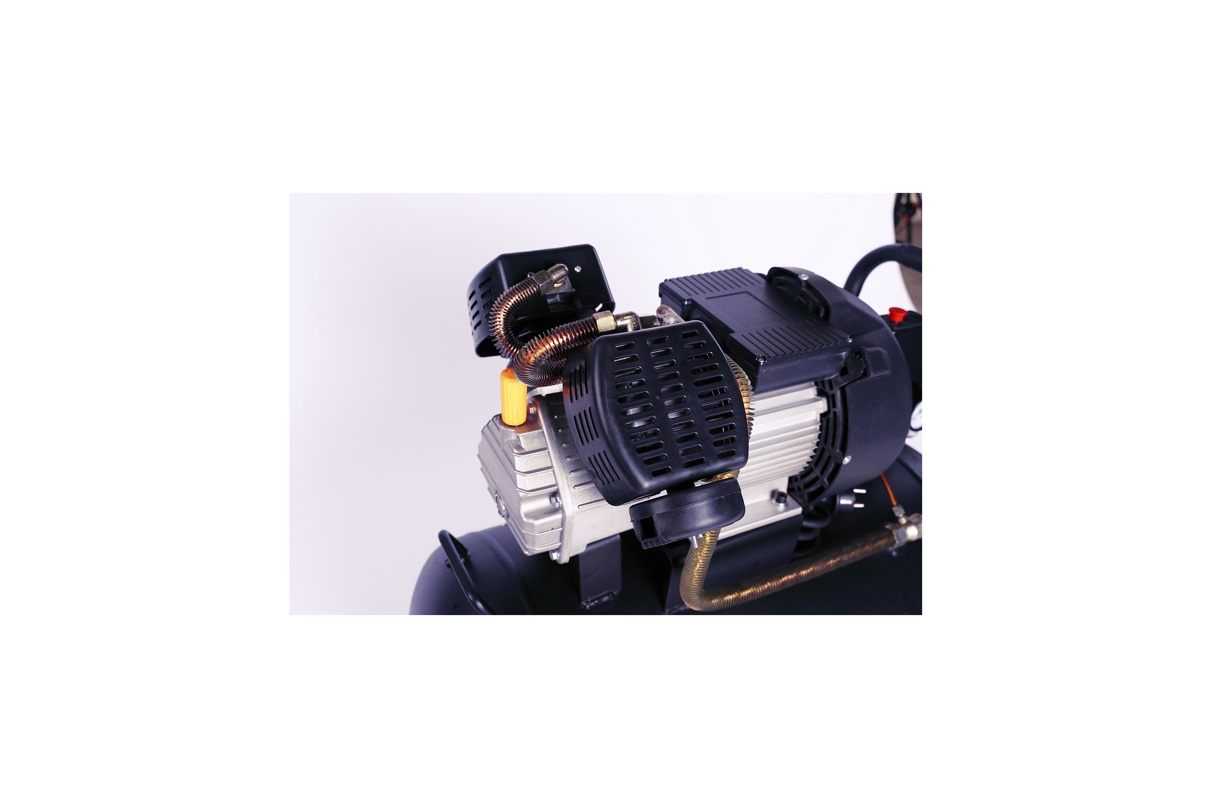 Компрессор POWER TECHNIC коаксиальный, 220В, 2300Вт, 440 л/мин, ресивер 100 л ACD440/100 - изображение 4