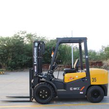 Дизельный вилочный погрузчик LiuGong CPCD35 - изображение 6