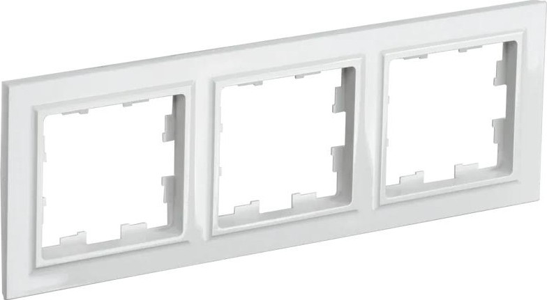 Рамка IEK BRITE РУ-3 3-м алюм. BR-M32-K47