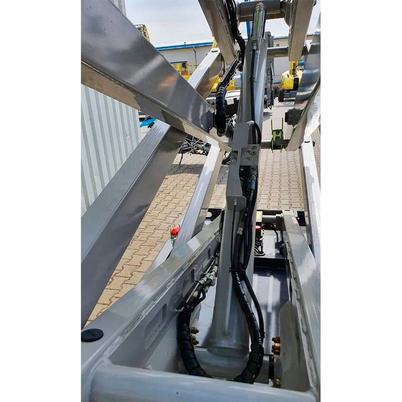 Ножничный подъемник Zoomlion ZS0608DC‑Li - изображение 4